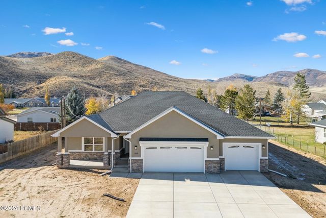 160 S 200 West, Henefer