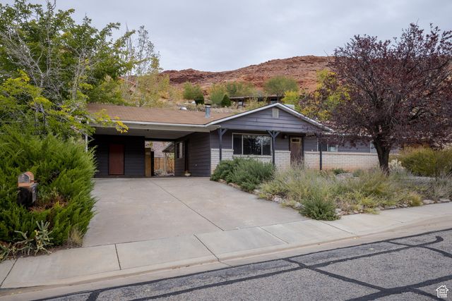 755 E Hillside Dr, Moab