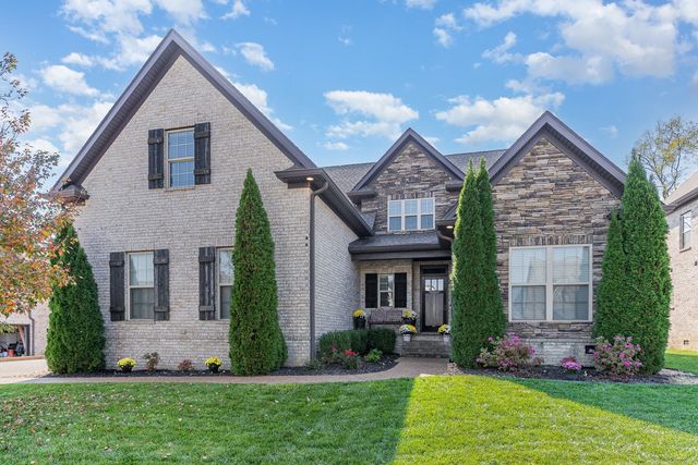 2981 Stewart Campbell Pt, Spring Hill