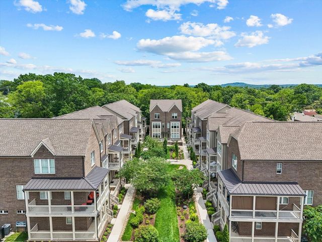 1507 Porter Rd 205, Nashville