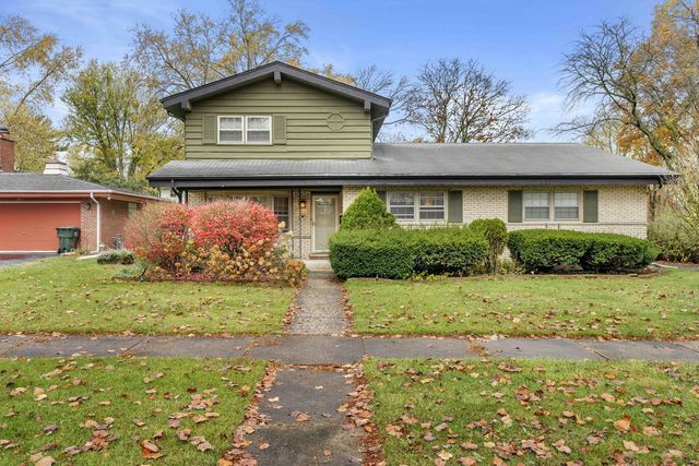 3631 Elm Court, Flossmoor