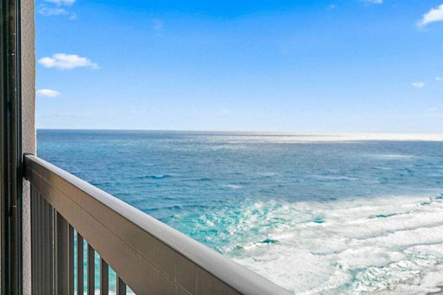 5380 N Ocean Dr #15d, Singer Island