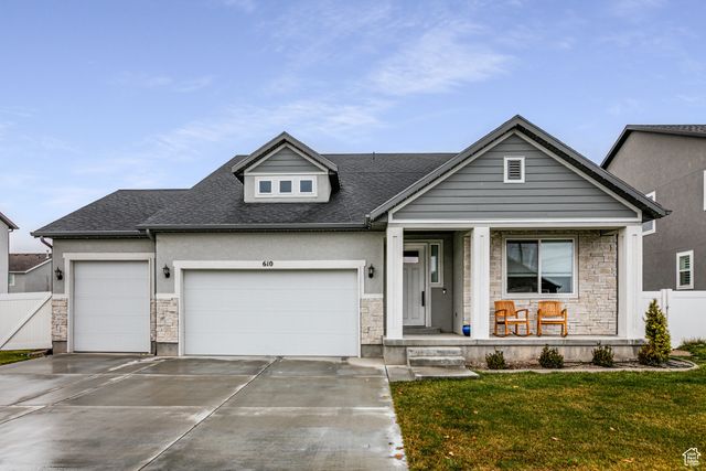 610 S Dapple Dr, Lehi
