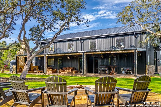 650 Eden Estates Dr, New Braunfels
