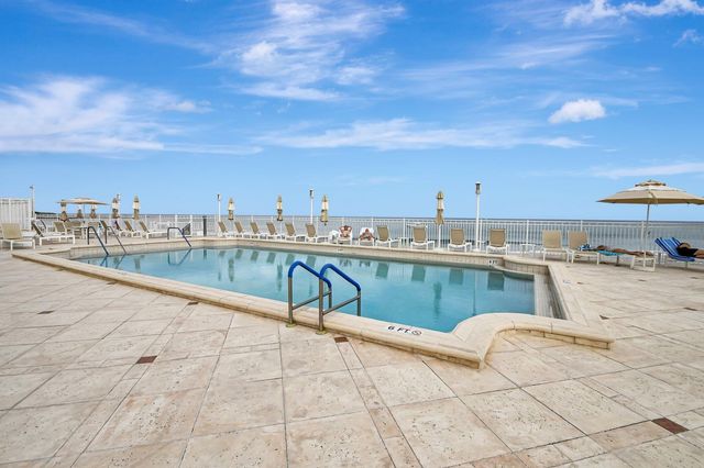 1200 S Ocean Blvd #ph E, Boca Raton