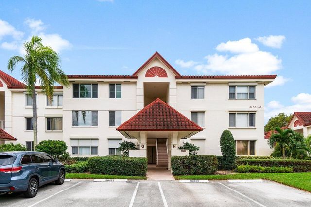 106 Half Moon Circle #g3, Hypoluxo