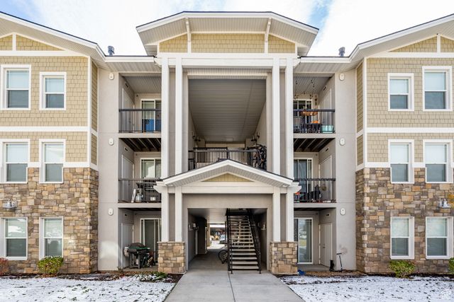 1051 S 500 E E-201, Heber City