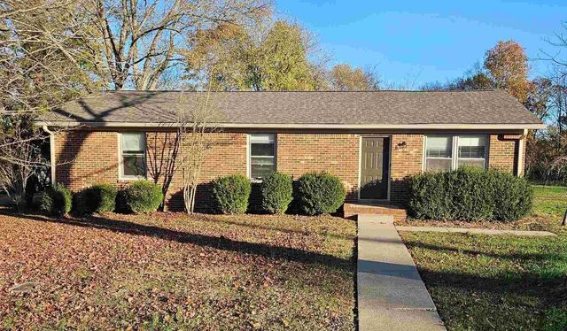 2448 River Oaks Dr, Murfreesboro