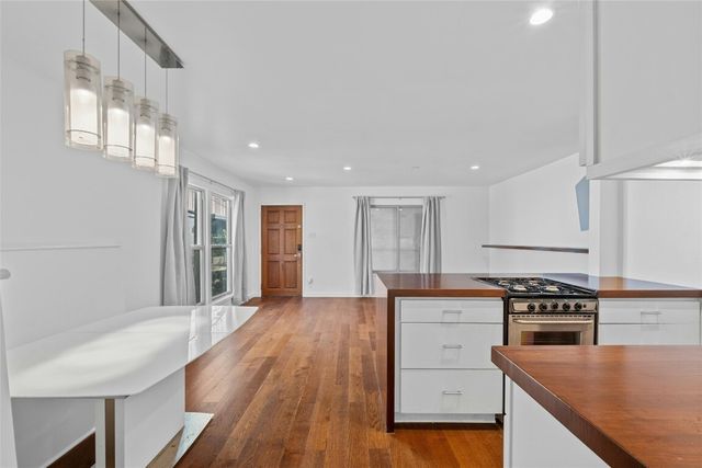 505 W 7th Street, Austin