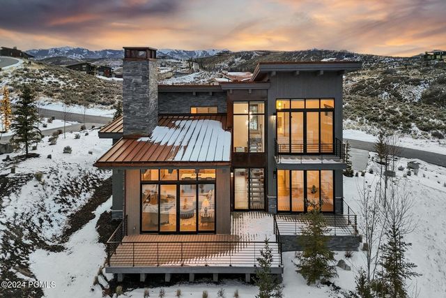 7196 Golden Bear Loop W, Park City