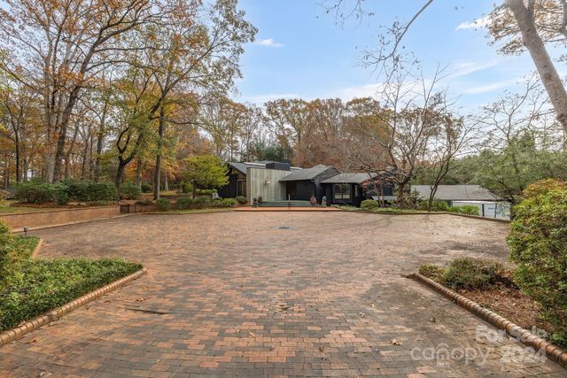 2850 Galsworthy Drive, Winston Salem