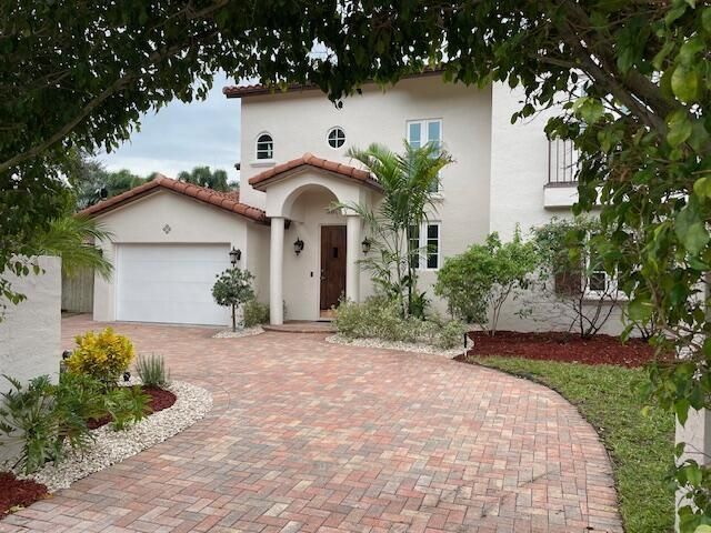 798 Nw 6th Dr, Boca Raton