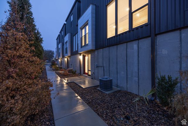 1604 E 3300 S, Millcreek