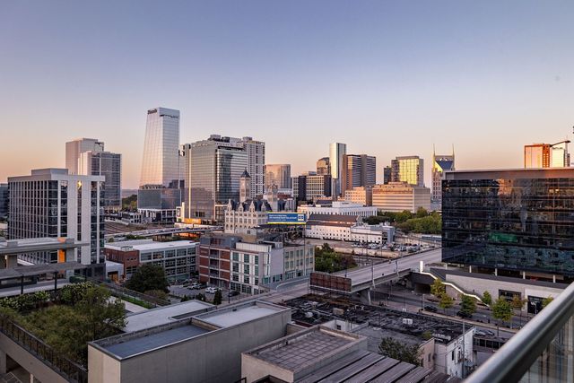 1212 Laurel St 904, Nashville