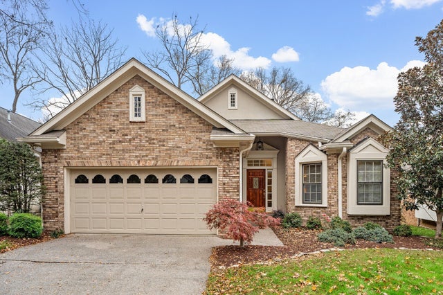 5548 Hearthstone Ln, Brentwood