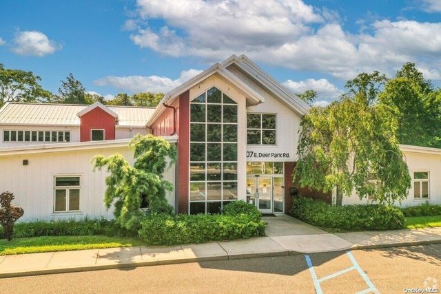 107 E Deer Park Road # 8, Dix Hills