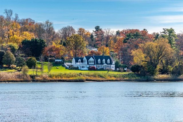 6 Dana's Highway, Glen Cove