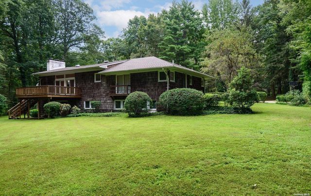 10 Fox Lane, Lattingtown