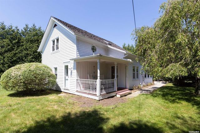 45 Baywater Avenue, Southold