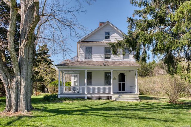 12115 Main Road, East Marion