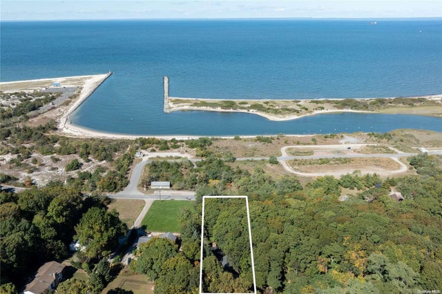 920 Naugles Drive, Mattituck