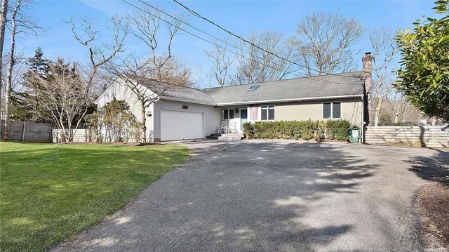 159 Woodbine Drive, East Hampton