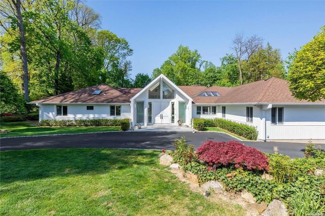 8 Cherry Lane, Great Neck