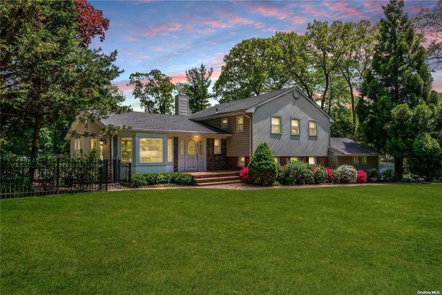 21 Kodiak Drive, Woodbury