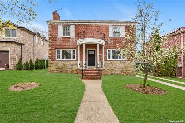 188-81 Avon Road, Jamaica Estates