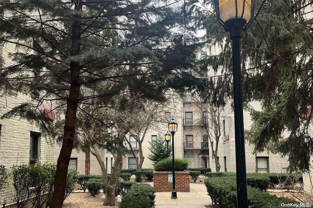 21-15 33rd Street # 4f, Astoria