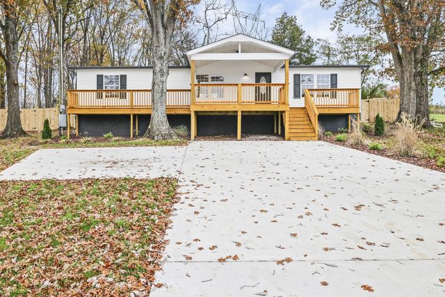 806 Jenkins Ct, Smyrna