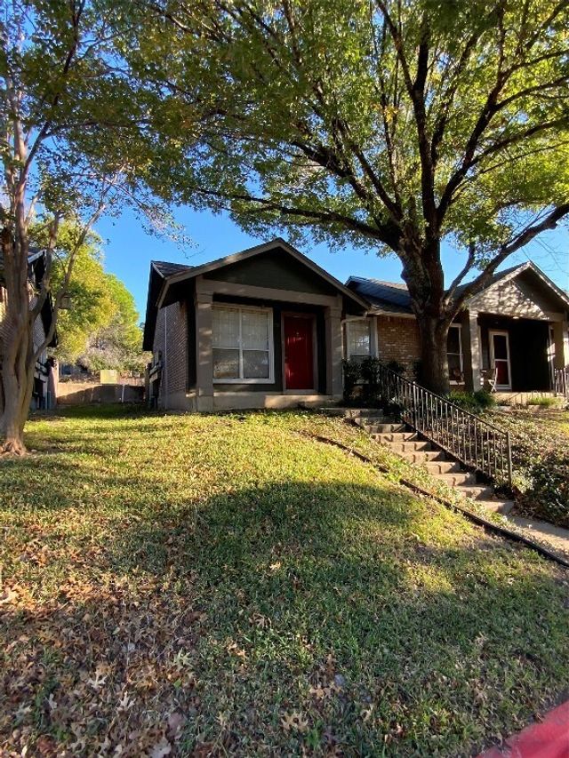 1015 E Yager Lane 179, Austin