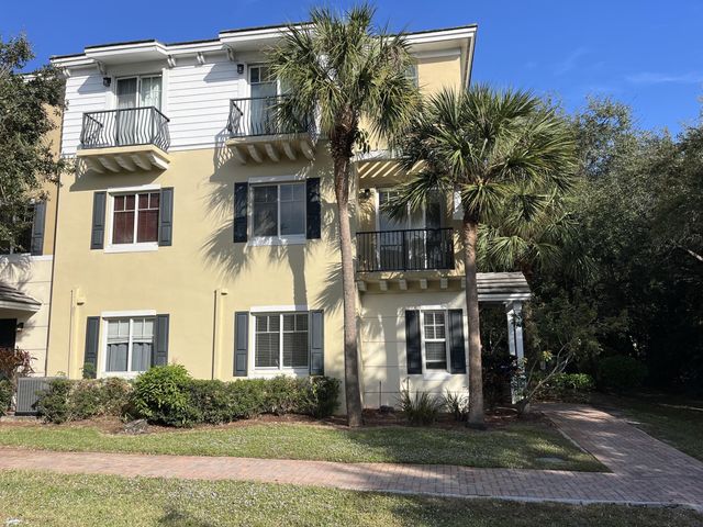 3600 Nw 5th Ter, Boca Raton