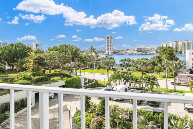 550 S Ocean Blvd #309, Boca Raton