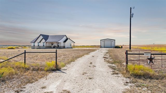1902 Savanna Ridge Ranch Road, Lometa