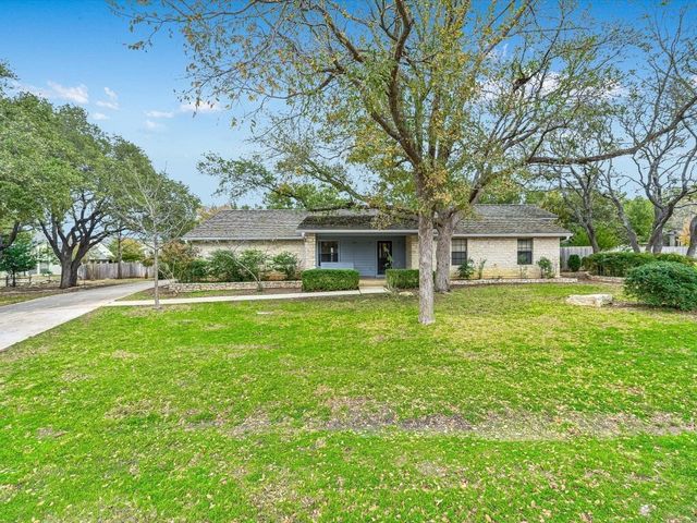 506 Explorer, Lakeway