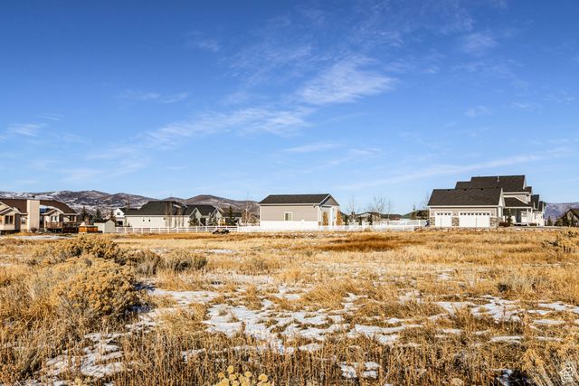 597 Spruce Way C-1, Francis