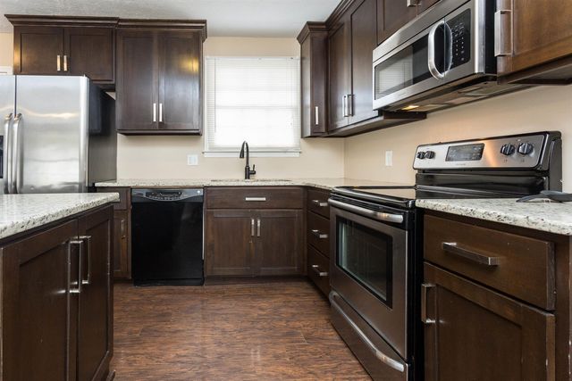 243 Evergreen Circle, Hendersonville