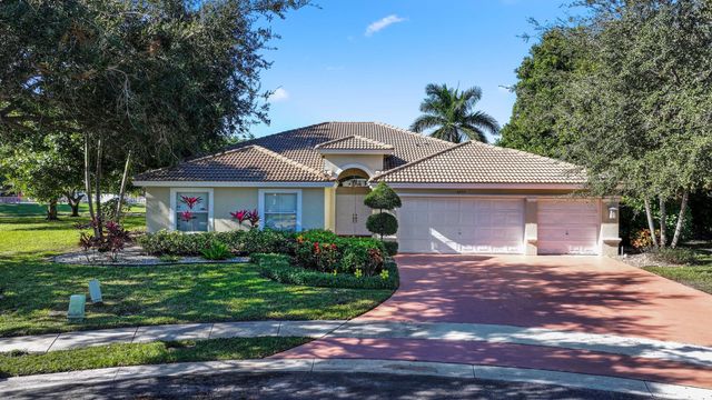 6032 Indian Forest Cir, Lake Worth