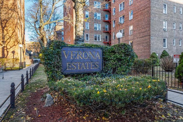 65-35 Yellowstone Boulevard # 2h, Forest Hills
