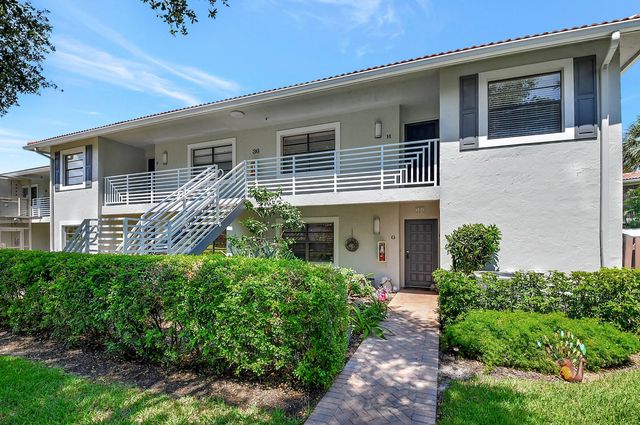 36 Southport Lane #g, Boynton Beach