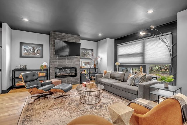 2507 N 16th St, Nashville