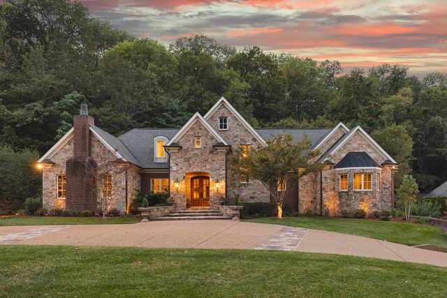 5017 High Valley Dr, Brentwood
