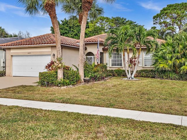 8471 Lake Cypress Rd, Lake Worth