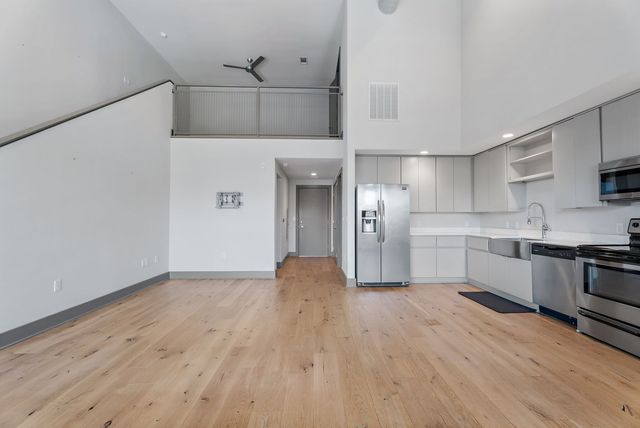1260 Martin St 407, Nashville
