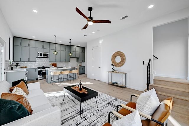 903 Redd Street 2, Austin