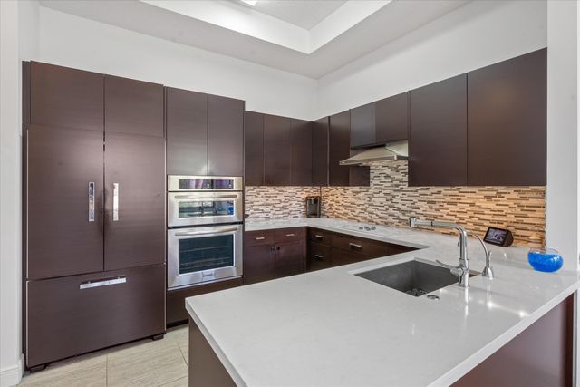 16837 Isle Of Palms Dr #b, Delray Beach