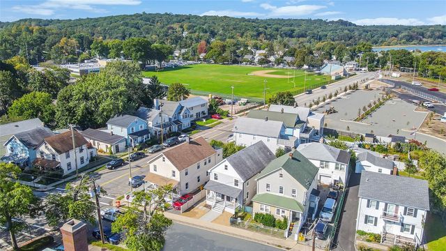 46-48 Maxwell Avenue, Oyster Bay