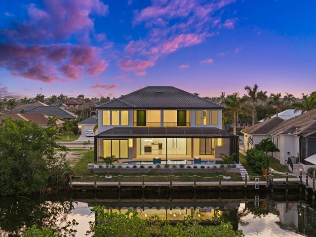 3512 Surfside Blvd, Cape Coral