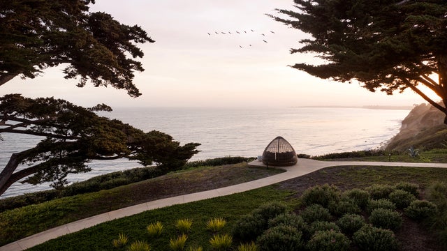 4145 Creciente Dr, Santa Barbara